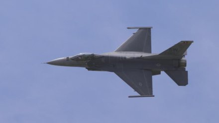 Киев просит у НАТО 200 истребителей