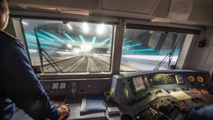 Поезда из Крыма возобновляют движение по графику