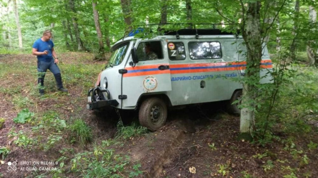 Спасатели семь часов искали пожилого мужчина в горах Судака