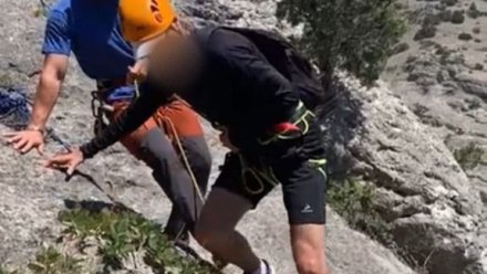 Крымские спасатели эвакуировали туриста с горы Сокол