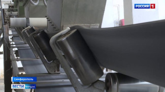 В Симферополе один из крупнейших элеваторов Крыма производит 40% всей потребляемой муки на полуострове