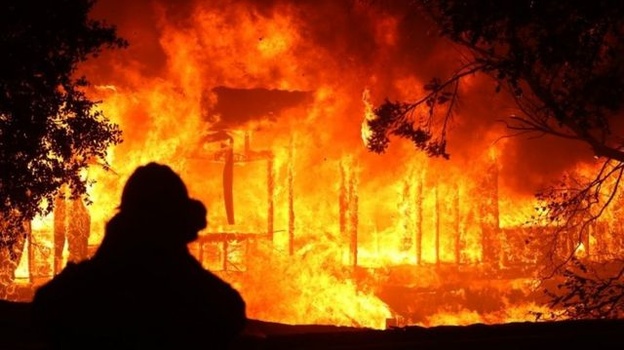 На пожарах в Крыму гибнет очень много людей – МЧС бьет тревогу