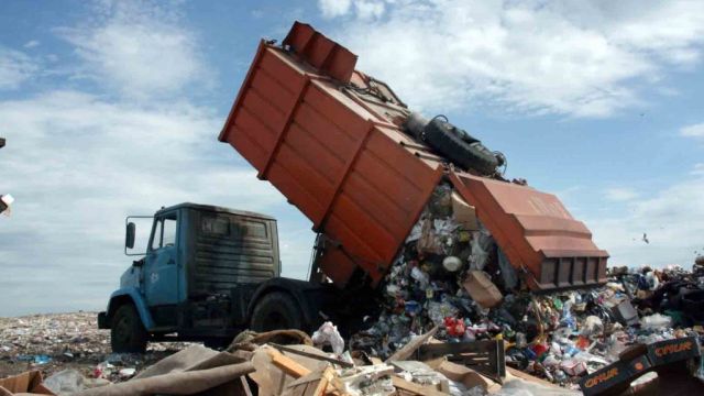 В Крыму более чем вдвое увеличилось количество мусорных машин