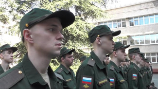 Первые призывники из Крыма отправились в воинские части