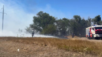 Ситуацию с ландшафтным пожаром в Симферопольском районе взяла под контроль прокуратура Крыма