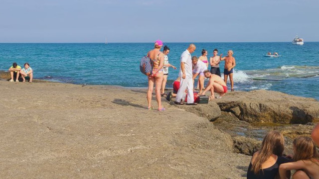 В Ялте обнаружен утопленник на пляже 