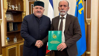Духовные управления мусульман Крыма и ДНР подписали соглашение о сотрудничестве