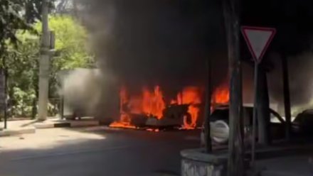 В Ялте загорелся троллейбус