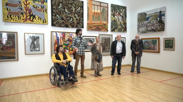 Севастопольские художники открыли выставку в Москве