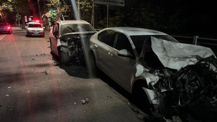 Три человека пострадали в массовом ДТП в Симферополе