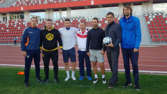 Звёздный мастер-класс провели известные футболисты в Ялте