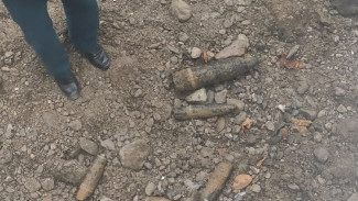 Во время расчистки реки в Ялте нашли снаряды времен ВОВ