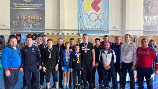 Спорстмены из Крыма завоевали 12 медалей на первенстве ЮФО по греко-римской борьбе