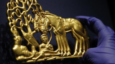 Золото скифов в центре скандала: музеи Крыма подали в суд на Нидерланды и Украину