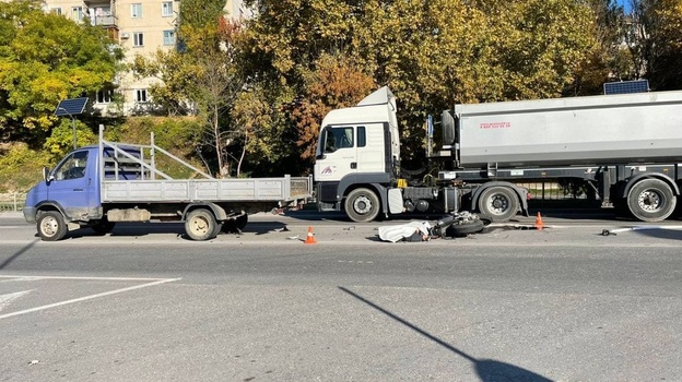Мотоциклист погиб в ДТП в Севастополе