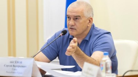 Аксёнов рекомендовал объявить выговоры главам администраций Симферополя и Симферопольского района, а также министру транспорта Крыма