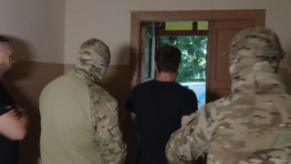 В Крыму задержали петербуржца, который ехал на Украину для ведения боевых действий на стороне нацбатов