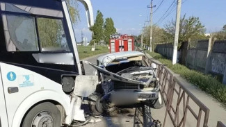 Пассажира зажало в салоне авто в ДТП в Бахчисарайском районе
