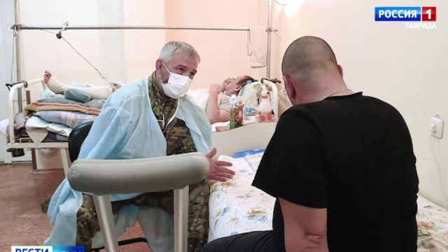 Земля, выплаты и помощь психологов: какую поддержку оказывают в Крыму ветеранам СВО