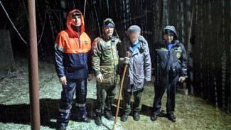 Грибник из Белогорского района потерялся в лесу под ливнем