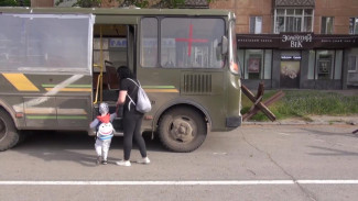 Маму с тяжелобольным ребенком из Херсона привезли на лечение в Крым