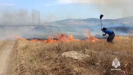 5,5 часов потребовалось пожарным, чтобы потушить пожар в Феодосии 