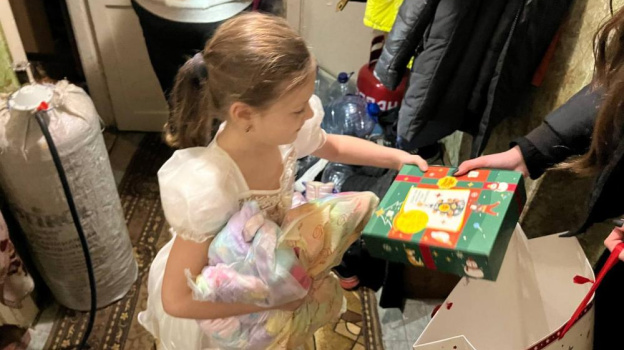 Крымчанка отправилась в ДНР с подарками для особенных детей