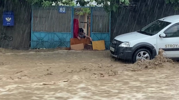 Один человек погиб в Ялте в результате потопа 