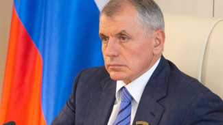 Константинов объяснил отказ властей от введения в Крыму прямых выборов мэров