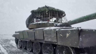 Новороссийские десантники отрабатывают поддержку штурмовых групп ВДВ на полигоне в Запорожской области