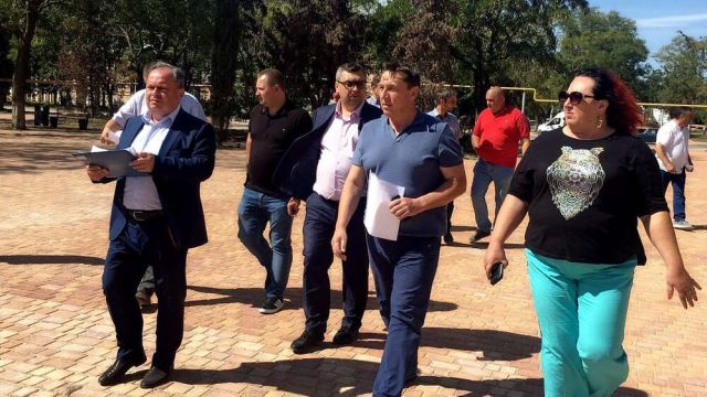 Гоцанюк назвал дату открытия сквера в Керчи