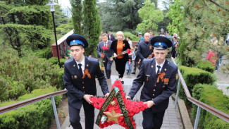 От Гурзуфа до Фороса: жители Ялтинского округа отмечают День Победы