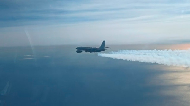 Российские истребители сопроводили самолёты США над Чёрным морем (ВИДЕО)