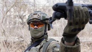 1,2 млн рублей получат военные, заключившие контракт с Минобороны России в Крыму