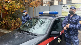 Нетрезвый водитель устроил дебош на заправке в Феодосии
