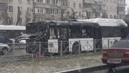 В Симферополе горел автобус