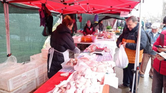 На крымских ярмарках обнаружили около 40 кг мяса без документов