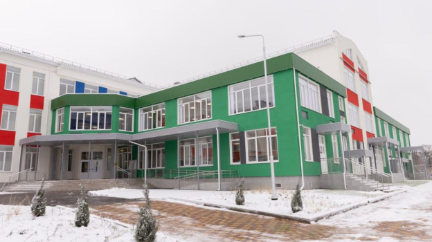 Новую современную школу построили в Симферопольском районе