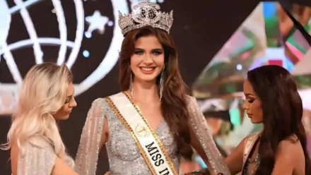 Школьница из Ялты получила корону международного конкурса