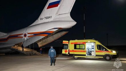 Девочку, пострадавшую от атаки ВСУ на Севастополь, доставили в Москву