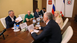 Аксёнов провёл встречу с заместителем руководителя Федерального казначейства