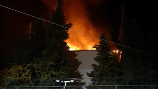 Эвакуированных во время пожара людей в Ялте поселили в пунктах временного размещения