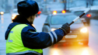 ДТП на автодороге Ялта -Севастополь: водитель не справился с управлением