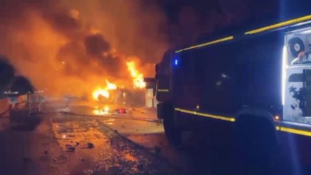 Дом, автомобиль и мопед сгорели ночью в Партените