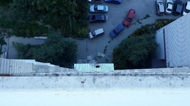 В Севастополе погибла школьница, спрыгнув с многоэтажки