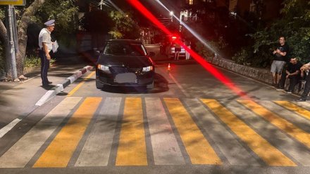 Вчера вечером в Ялте был сбит семилетний ребёнок, выехавший на дорогу на самокате