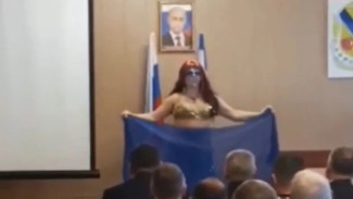 Власти Крыма прокомментировали скандальное видео с танцем живота