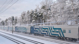 Дополнительные вагоны включили в поезда из Крыма и в Крым