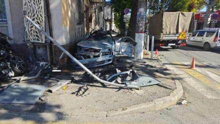 Два человека пострадали в серьезном ДТП в Симферополе