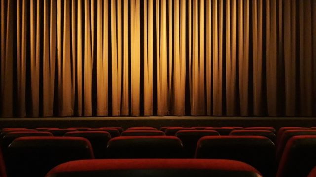 В Севастополе выступит поэтический театр